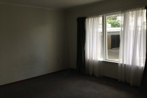 Photo of property in 54 Thatcher Street, Mission Bay, Auckland, 1071