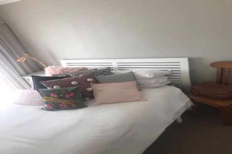 Photo of property in 14 Kilkenny Place, Fitzherbert, Palmerston North, 4410