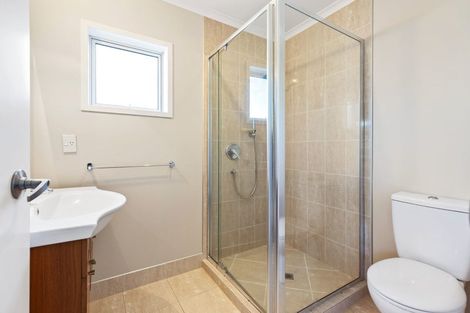 Photo of property in 10 Karewa Parade, Papamoa Beach, Papamoa, 3118