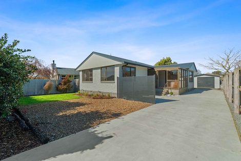 Photo of property in 13 Roswell Place, Islington, Christchurch, 8042