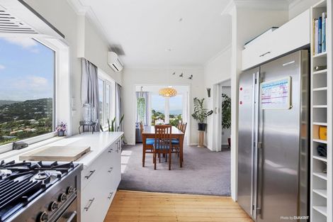 Photo of property in 17 Espin Crescent, Karori, Wellington, 6012