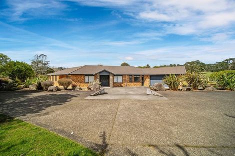 Photo of property in 131 Foster Road, Kumeu, 0891
