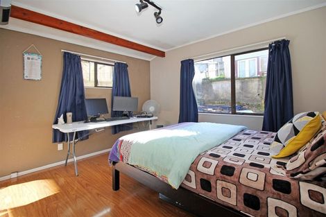 Photo of property in 10a White Swan Road, Mount Roskill, Auckland, 1041