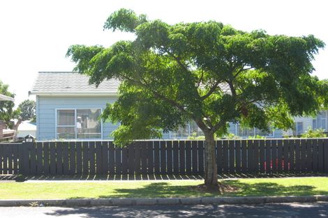 Photo of property in 11 Haverstock Road, Sandringham, Auckland, 1025
