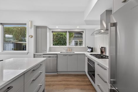 Photo of property in 77 Tomes Road, St Albans, Christchurch, 8052