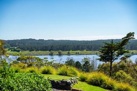 Photo of property in 562 Ocean View Road, Te Arai, Wellsford, 0975