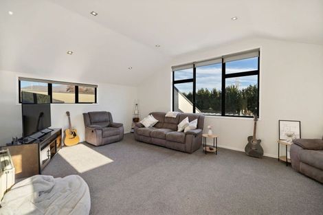 Photo of property in 57 Mcdonnell Road, Arrowtown, 9302
