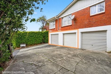Photo of property in 1/497 Beach Road, Murrays Bay, Auckland, 0630
