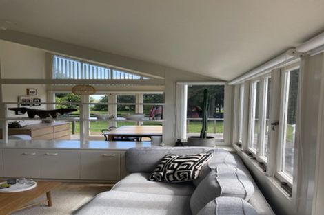 Photo of property in 17a Monument Road, Clevedon, 2582