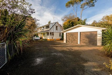 Photo of property in 16 Ferndale Place, Feilding, 4702