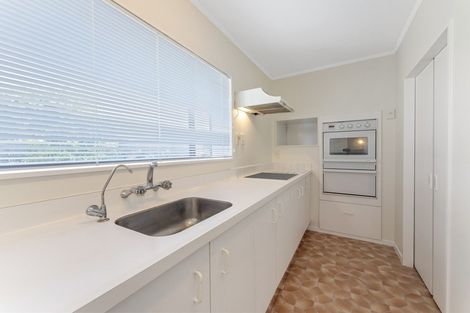 Photo of property in 336 Featherston Street, Palmerston North, 4414