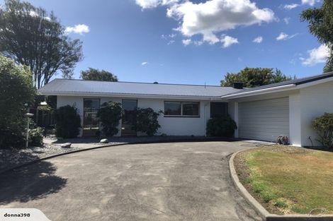 Photo of property in 10 Rosedale Place, Avonhead, Christchurch, 8042