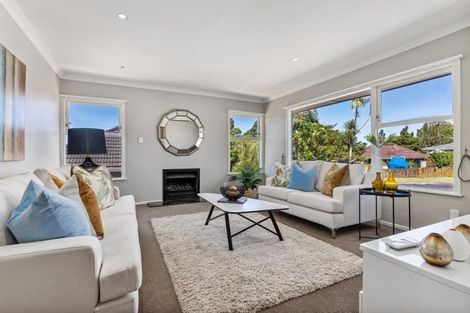 Photo of property in 64 Marlborough Avenue, Glenfield, Auckland, 0629