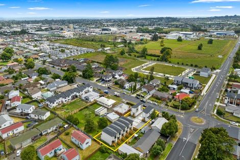 Photo of property in 133b Manuroa Road, Takanini, 2112