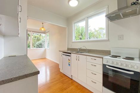 Photo of property in 22a Tramway Road, Beach Haven, Auckland, 0626