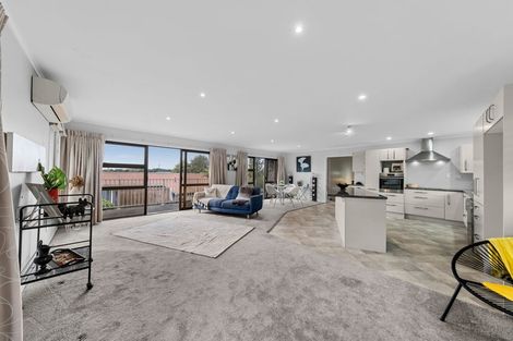 Photo of property in 17 Pukekohatu Street, Waitara, 4320