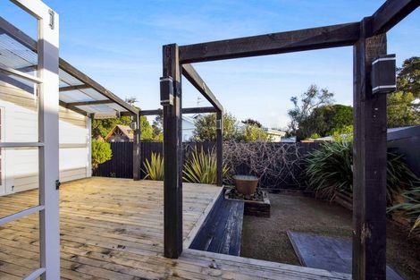 Photo of property in 120 Manawapou Road, Hawera, 4610