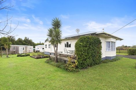 Photo of property in 425 Waiuku-otaua Road, Waiuku, 2682