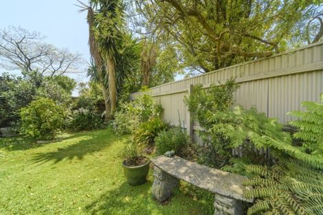 Photo of property in 21 Anaru Place, Awapuni, Palmerston North, 4412