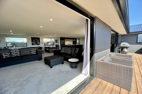 Photo of property in 9 Court Of Ascot, Seaward Bush, Invercargill, 9812