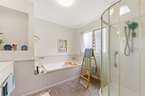 Photo of property in 28 Trewavas Street, Motueka, 7120