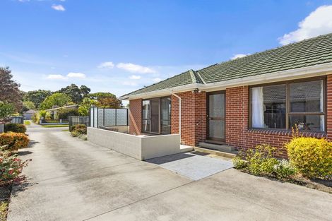 Photo of property in 32 Newmark Street, Bishopdale, Christchurch, 8053