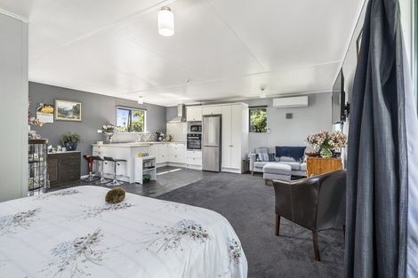 Photo of property in 13 Station Street, Woodville, 4920