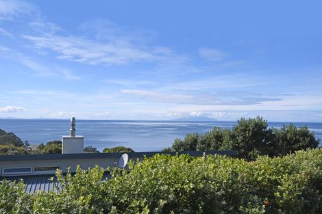 Photo of property in 22 Wonderview Road, Leigh, 0985