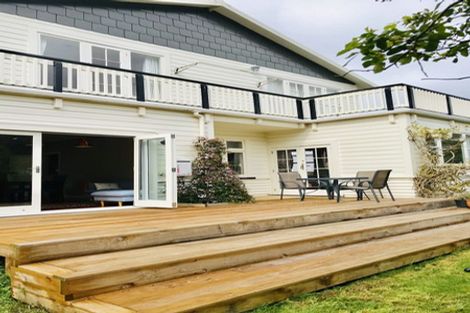 Photo of property in 16 Fernlea Avenue, Karori, Wellington, 6012