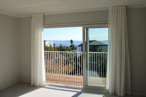 Photo of property in 127 Pah Road, Cockle Bay, Auckland, 2014