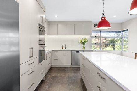 Photo of property in 52 Rochfort Road, Havelock North, 4130