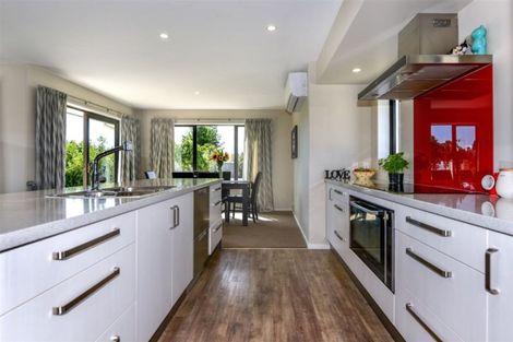 Photo of property in 2 Jacks Drive, West Melton, 7618