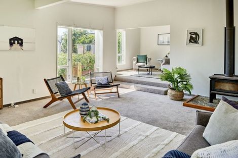 Photo of property in 81 Spinnaker Drive, Whitby, Porirua, 5024