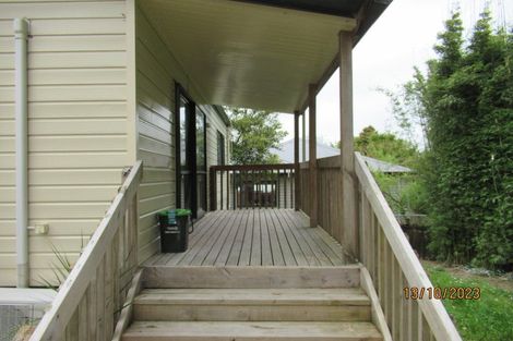 Photo of property in 15a Kellett Road, Ranui, Auckland, 0612