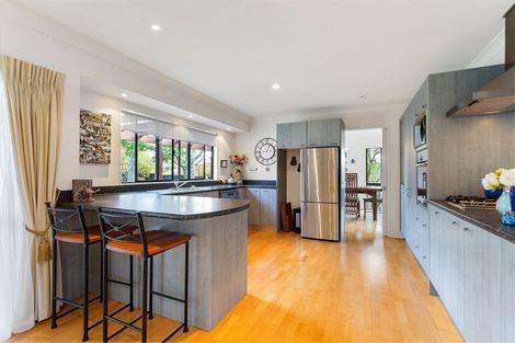 Photo of property in 89 Marina View Drive, West Harbour, Auckland, 0618