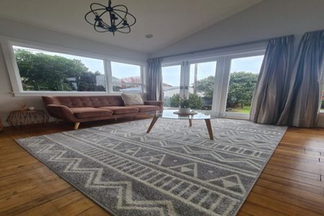 Photo of property in 25 Timandra Street, Welbourn, New Plymouth, 4312