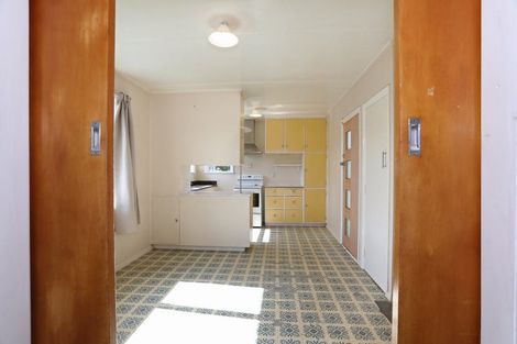 Photo of property in 14 Freyberg Street, Feilding, 4702