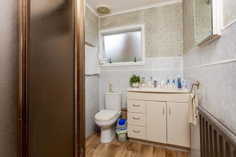 Photo of property in 211 East Coast Road, Castor Bay, Auckland, 0620