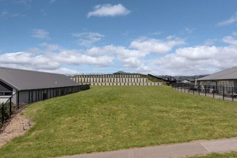 Photo of property in 32 Ridge Drive, Omokoroa, 3114