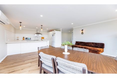 Photo of property in 7 Hickmott Street, Rangiora, 7400