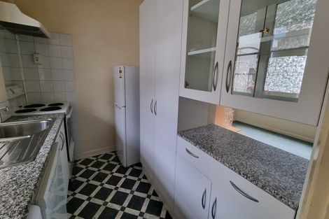 Photo of property in 82 Majoribanks Street, Mount Victoria, Wellington, 6011