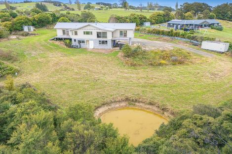 Photo of property in 83 Kanohi Road, Kaukapakapa, 0873
