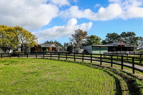 Photo of property in 24 Waipapa Road, Waitara, 4383