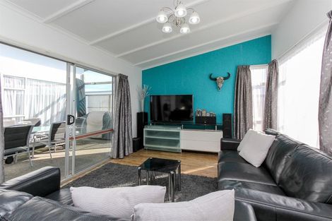 Photo of property in 17 Mangati Road, Bell Block, New Plymouth, 4312