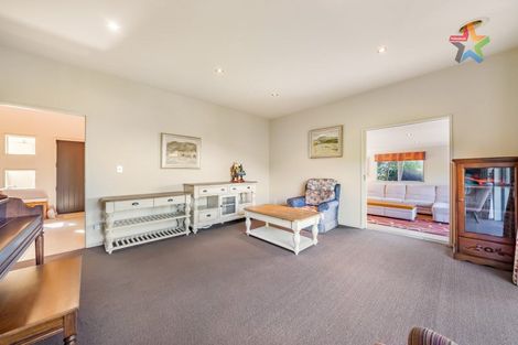 Photo of property in 27 Meadowbank Drive, Belmont, Lower Hutt, 5010