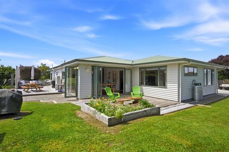 Photo of property in 9 Goddard Road, Tasman, Upper Moutere, 7173