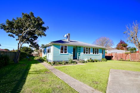 Photo of property in 10 Robert Grigg Place, Hamilton East, Hamilton, 3216