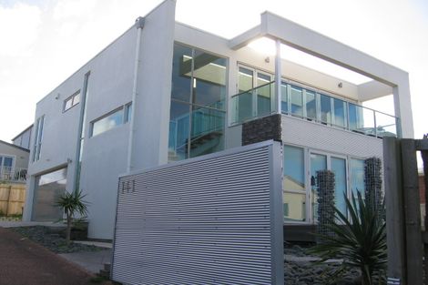 Photo of property in 141 Wiseley Road, West Harbour, Auckland, 0618