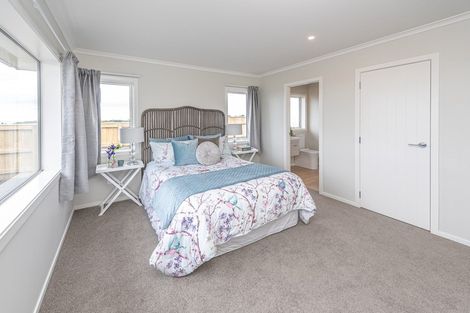 Photo of property in 51 Tirimoana Place, Otamatea, Whanganui, 4501