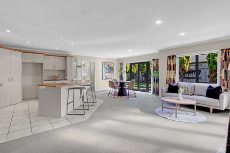 Photo of property in 2 Shiraz Place, Rototuna, Hamilton, 3210